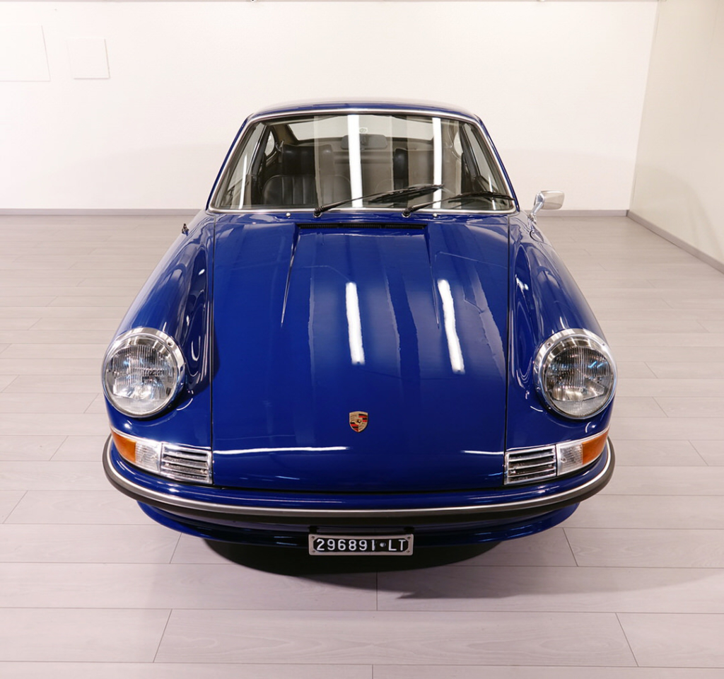 crpLbx-1972-albert-blue-porsche-02